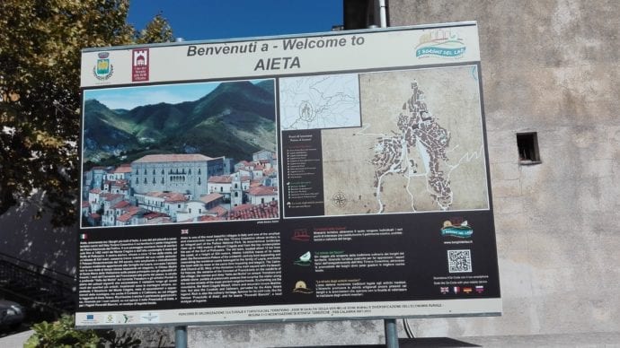Vamos visitar Aieta? Uma das aldeias mais belas da Itália!