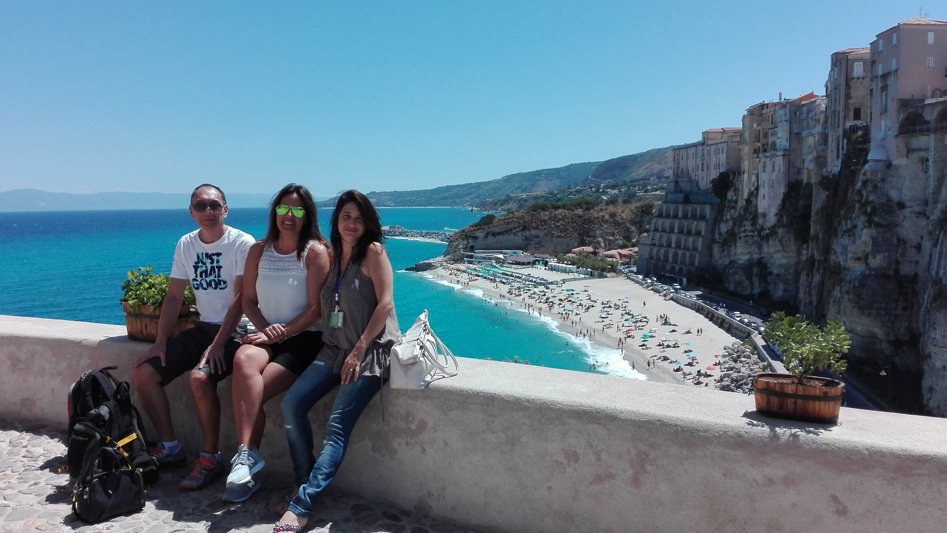 Foto em Tropea com os clientes Ziro e Patricia